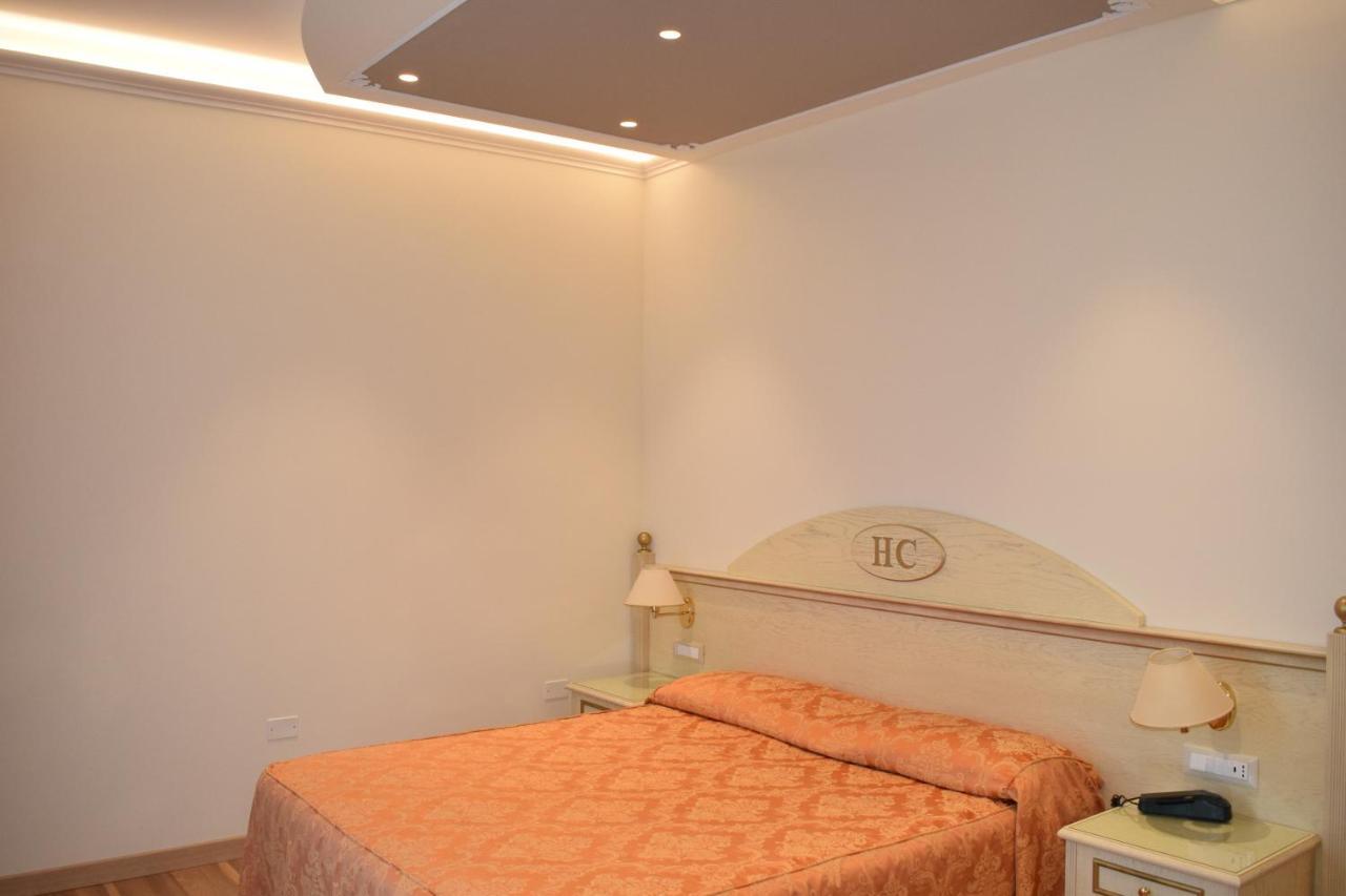 לידו די ג'סולו Hotel Carlton מראה חיצוני תמונה